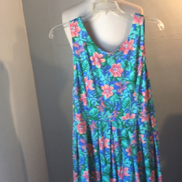 *** Tikal Trading Dress *** M - Picture 6 of 7